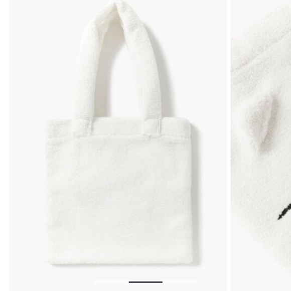 Hello Kitty Plush Tote Bag - Picture 4 of 4